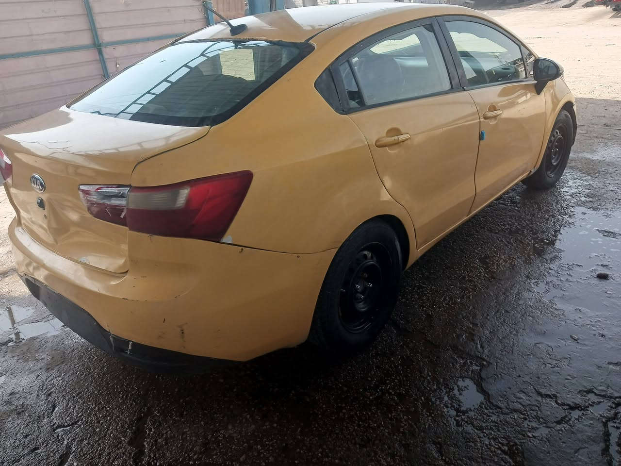 كيا ريو موديل 13 تكسي وارد امريكا محرك 1600 كير مكينه حداديه كهربائيات جاهزه مصفره هيئة وغرامات سنويه مجدده لغاية 29

السعر 55

***********
