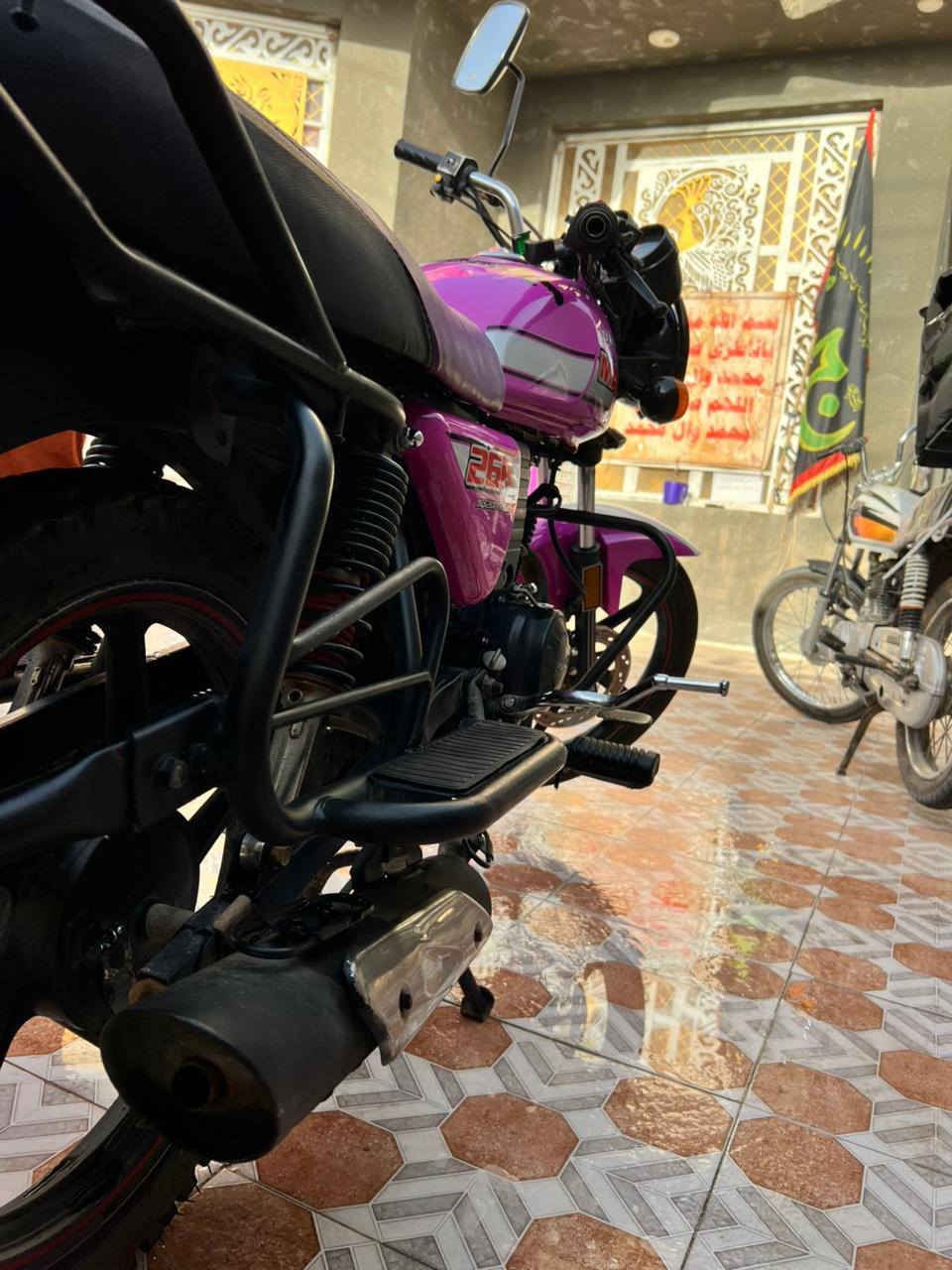 دراجة دايون موديل ٢٣ للبيع اوراق سكنر كاملة من كل شيء بس بيها شيء بسيط الباتري مجاي يشحن تاير خلفي جديد دسكات جدد لايت جمجمة عالي ناصي شاصي نظيف دراجة نظيفة السعر مليون ومئة وخمسون ١١٥٠٠٠٠٠
مكاني بابل جبلة للتواصل او الاستفسار ***********
