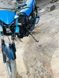 دراجتين للبيع  اثنين بل شرط الربعه كير ٢٠٠ السعر ول هيوشه ٢٥٠ تفاصيل ا...