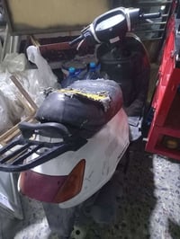 دراجه للبيع السعر مناسب 250 وبيها مجال07759881002