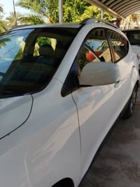 اسلام عليكم  توسان موديل ١٥ امريكي خير من الله نضافه ضربه جاملغات وبيه...