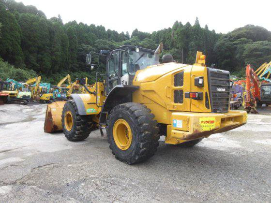 KAWASAKI 80Z7
سنة التصنيع 2015
عدد ساعات العمل 10300
الشفل مكفول من الصبغ والاعطال الكهربائيه والميكانيكيه
موقع الشفل اوربا
يكون التوصيك 30يوم بعد الاتفاق
السعر 32000$
للاستفسار التواصل خاص او واتس اب
+31657116376


**إذا كنت صاحب هذا الإعلان وتريد حذفه لأي سبب، رجاءا أرسل رسالة إلى الدعم الفني**