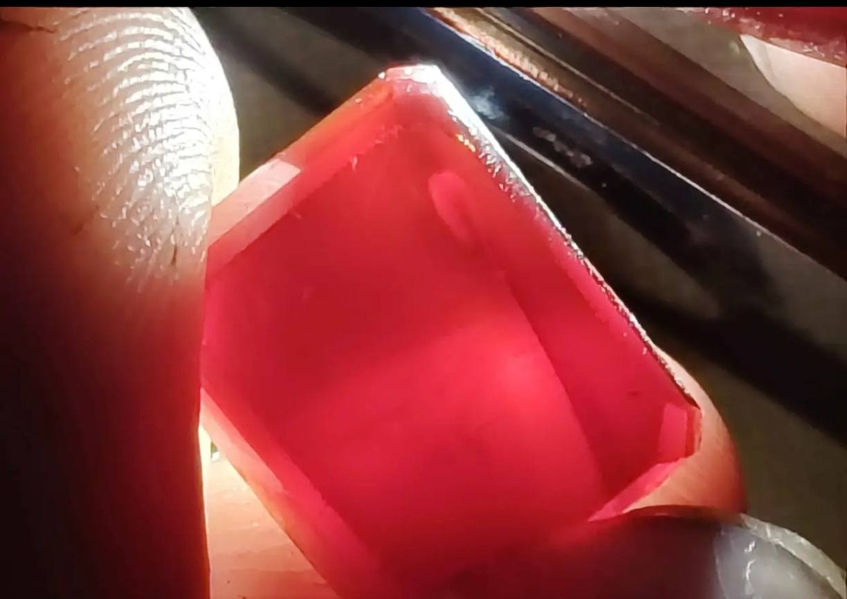 سلام عليكم ورحمة الله وبركاته
مساء الخير قطعه نادرة 
عقيق يماني قديم السعر60وبيها مجال الله يرزق الجميع


**إذا كنت صاحب هذا الإعلان وتريد حذفه لأي سبب، رجاءا أرسل رسالة إلى الدعم الفني**