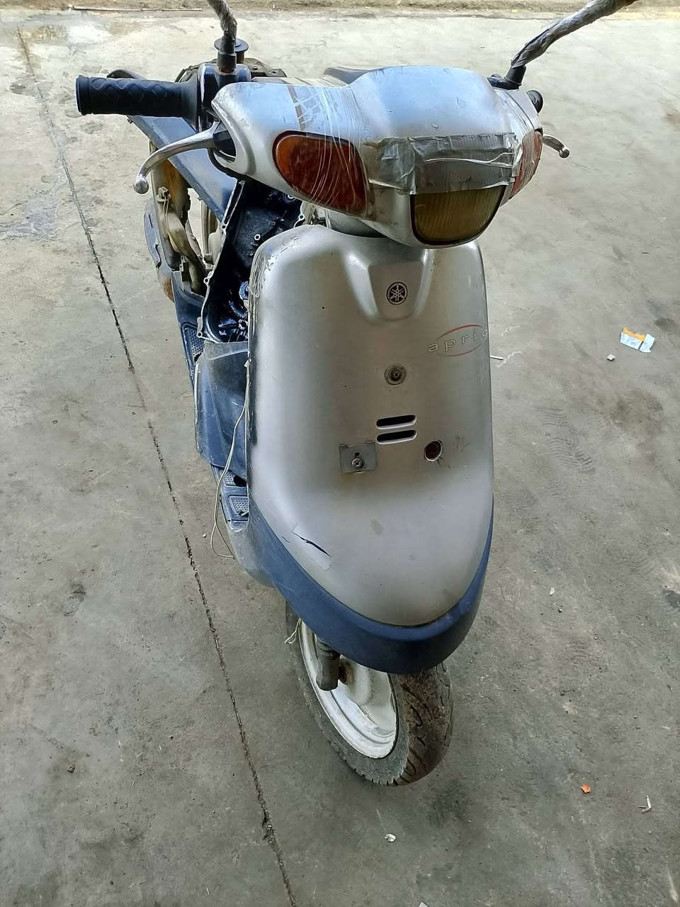 ماطور بوتين للبيع دبل سكريتر قفل اكسن سعرو مناسب مستعجل على بيعتو عنوان حي البكر قرب  جامع البديع لتواصل ***********
