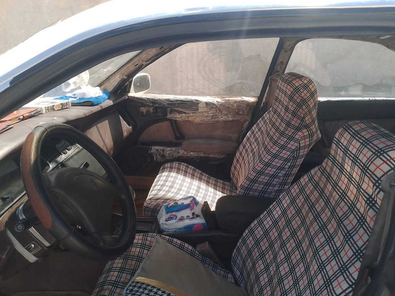 بطه متصل رقم نجف مكينه وكير 2500ديلكو بحالة جيدة كهربائيا كلها شغالة تخم تاير جديد حدادية جديدة، مالكها بالكوفة ومكانها نجف عليها غرامات 350 تنزل من السعر، سعرها ٣٠ وبيها مجال بخدمتكم***********
