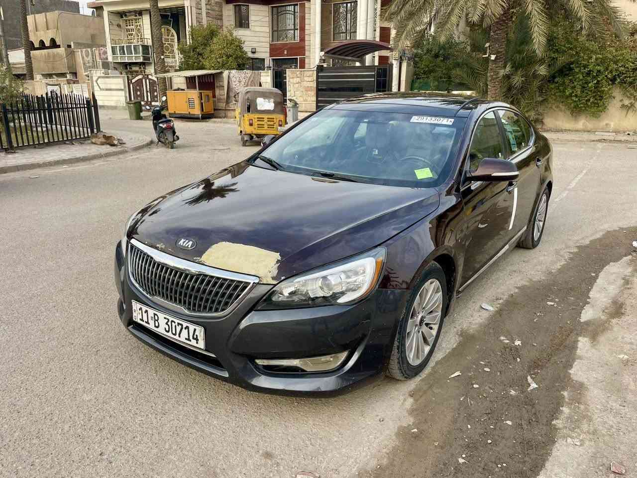 السلام عليكم كيا كادنزا 2011 وارد خليجي بيها مكانات صبغ اثر جراد فول مواصفات مكينه 6 سلندر كير ومكينه لاصرف ولا بخار صدر تايرات تبريد كله جديد مواصفات  بانوراما بصمه تشغيل وابواب مري شفط كشن ذاكره وكهرباء وتدفئة وتبريد برده خلفيه حساسات تحكم جهتين كامره دواره تبريد بيانو لدات خلفي امامي دبل صالنصه سياره جاهزه من كلشي مكانها بغداد السعر 88 وبيها مجال ***********
