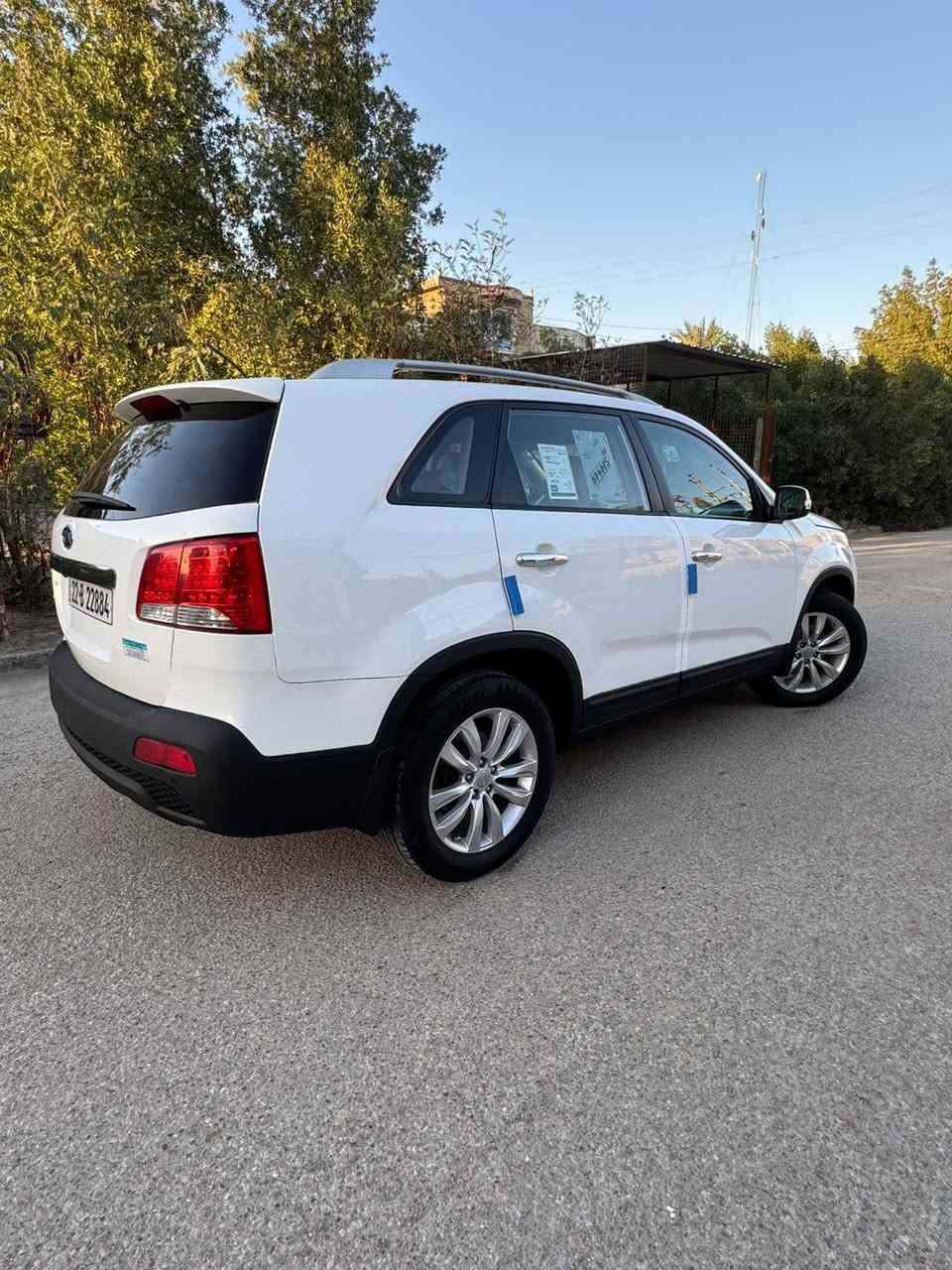 السلام عليكم 🫡
رمضان كريم 🌒 
سورنتو 2011 وارد خليجي 
مكفوله كفاله عامه من ضربه وصبغ وتبديل 
مواصفات سيارة 🚙 
مكينه 2400
كشن كهرباء ⚡️ 
كشنات جلد 
حساس خلفي 
كامرة دوارة 
تحكم ستيرن جهتين 
مري شفط شاير بل مري 
ويل كروم
منضومه زنون 
سبعه راكب 
3 قطع تبريد 
تخم تاير جديد 
صدر امامي خلفي جديد 
رقم مميز 
سيارة بسمي 
تريد وكاله تريد تحويل سنويه وهزة ورقام جدد 2031 
سعر السيارة 147
سيارة احلى من صور سيارة جديد بمعنى الكلمه وبل عافيه على لي ياخذها 
مكان سيارة 🚗 بغداد الزعفرانيه  
***********
