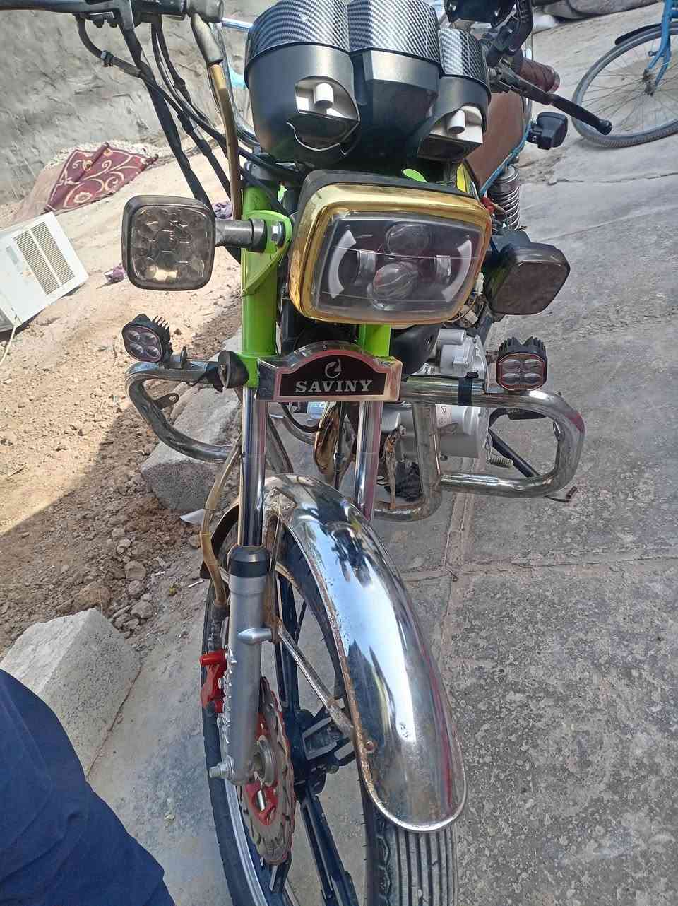 السلام عليكم
دراجه سونك موديل ٢٠٢٤ شهر ٨
دراجه جاهزه كهربائيات كلها شغاله
بلوجكترات
مكينه ما شاء الله خرسه
أوراق كامله اصوليه
*********** اتصل وبيك خير وتدلل بي
عنوان سبع قصور
