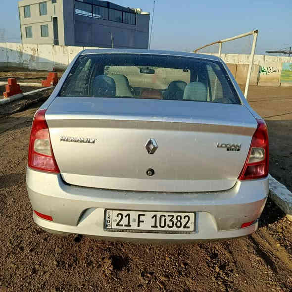 سلام عليكم رينو لوكان فرنسي موديل 2010 ستيرن بور كير اتوماتيك سياره جدا نضيفه هزه ورقم جديد سنويه جديده تبريد تدفئه كهربائيات حداديه كله نضيف سياره جاهزه للأخير سعر 55 وهذا رقمي ***********
