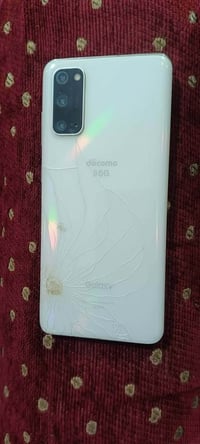 جالاكسي S21 5G • ١٢٨ • شاشة وظهر مكسور