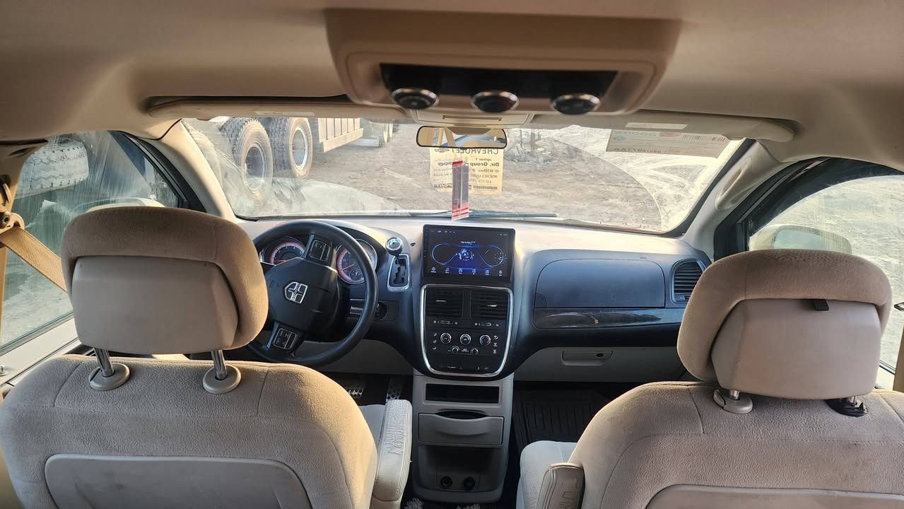 سلام عليكم من رخصه صاحب الكروب المحترم للبيع دوج كرفال 2019 ادوات كصه جنطه مكينه 3600 سياره فول مواصفات عدا الفتحه سيارهvlp كير ومكينه بعدهن بليلون تخم تاير جديد تدفئه تبريد كامرا دوارا سياره بصمتين بيع او مراوس حسب القناعه مكان بغداد ***********
