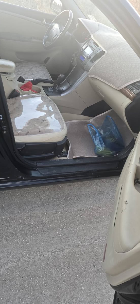 ياالله من رخصة الادمن السلام عليكم ورحمة الله وبركاته اخوان للبيع سوناتا موديل ٢٠٠٩ رقم بغداد  مكينه ٤سلندر بيه صبغ قطعتين فقط  جاملغ الخلفي والباب والباقي مكفوله لاشاصي ولالغد ولاتكمه ولاحوض لاارباك ولاتبديل ولاصبغ شرط السونار بيع اومراوس حسب القناعه السعر ١٠٠ وبيه مجال مكاني كربلاء الاتصال *********** *********** لون اسود صدفي
