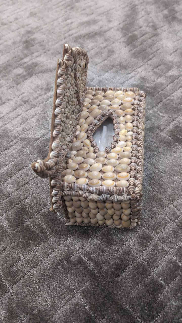 Home decor,  tissue packet Surrey, BC


**إذا كنت صاحب هذا الإعلان وتريد حذفه لأي سبب، رجاءا أرسل رسالة إلى الدعم الفني**