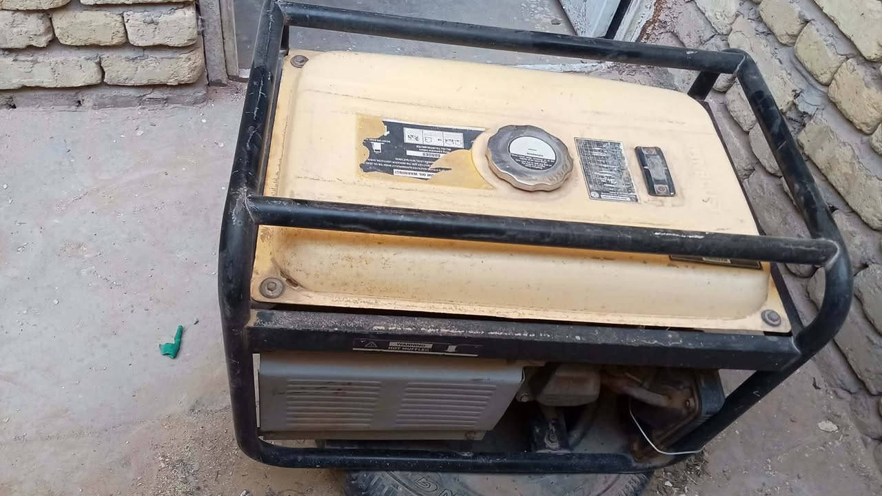 ٨سلام عليكم مولده 12 امبير جاهزه محرك ما مفتوح نضيفه سعرها 125 ولشراي بيهه مجال اتصال ***********
