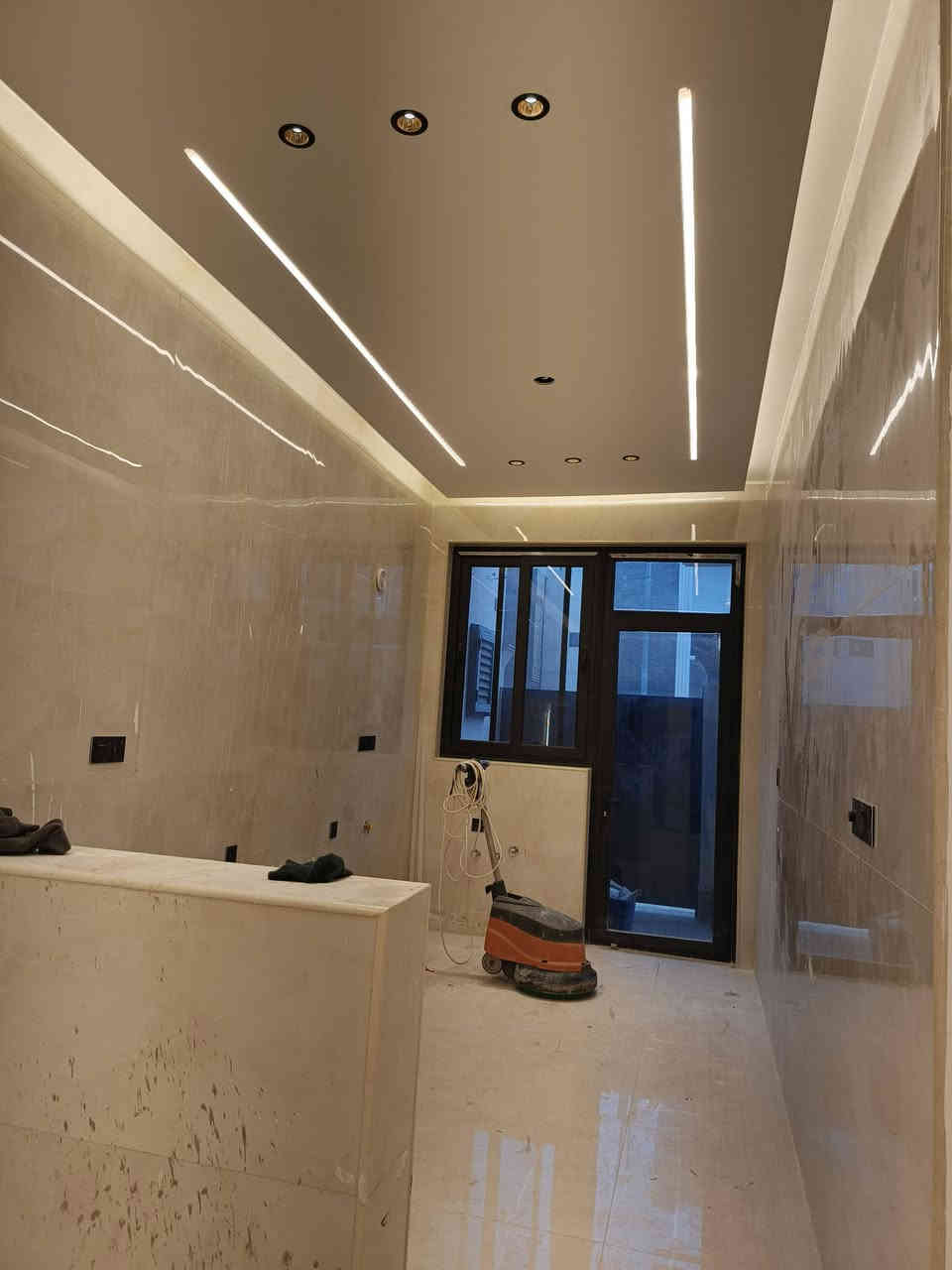 السلام عليكم  شباب 🌹🤝

عدك بيت جديد وكمل وماعدك احد موجود حسين الرئيس 
رقمي((***********)) 

عدك بيت وبي انقاض داخلي وماعدك احد موجود عدك حسين الرئيس  (((جهاز كافه البيوت والعامرات التجاريجه))) 

_ شغلنه غسل سراميك من النقاض الصبغ وغسله بمواد جيده
وتلميع السراميك💖💖💎

__تلميع الجام بكاف مواد جيده وتلميعه 💖💖💎

__غسل الواجهه المرمر من التراب وتلميعه💖💎💎

__
