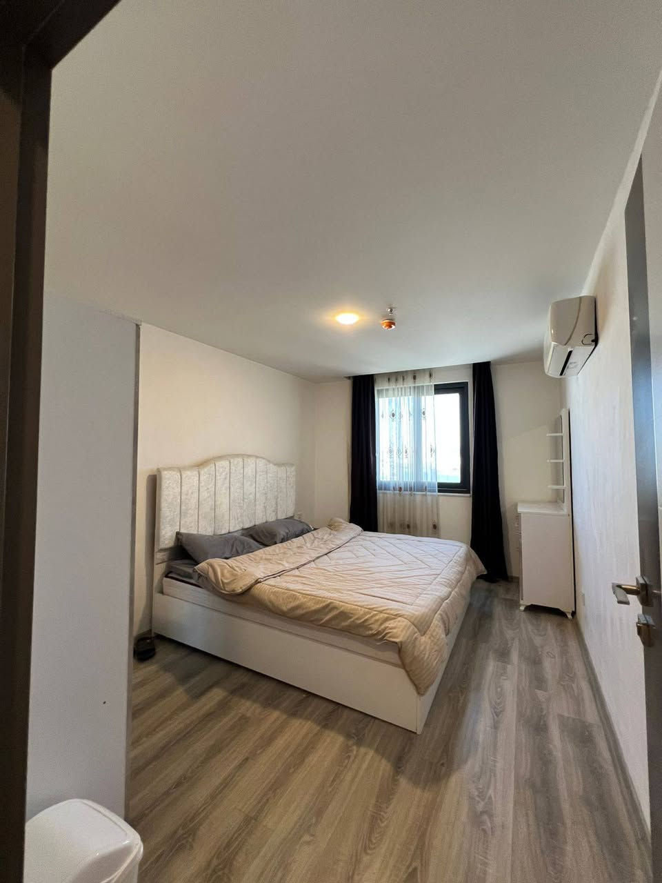 ​🏢 شقة مميزة (بيع / إيجار) - مجمع لايف تاور (Life Tower) 🏢
نقدم لكم فرصة مميزة للسكن أو الاستثمار في أحد أرقى مجمعات المدينة:
​✅ تفاصيل الشقة:
​النظام: غرفة نوم + صالة واسعة.
​التأثيث: مؤثثة بالكامل (أثاث عصري وجاهز للسكن).
​الموقع: مجمع لايف تاور - خدمات متكاملة، حراسة 24 ساعة، وموقع استراتيجي.
​✅ العرض متاح حالياً لـ:
​البيع: استثمار ناجح ومضمون.
​الإيجار: سكن مريح وراقي.
​📞 الرقم المباشر للتواصل: *********** 📞
​📍 هاشتاقات البحث (العراق وكردستان):
​#عقارات_العراق #عقارات_كردستان #أربيل #بغداد #البصرة #سليمانية #دهوك #كركوك #لايف_تاور #شقق_للبيع #شقق_للايجار #استثمار_عقاري #عقارات_أربيل #LifeTower #ErbilRealEstate #IraqProperties #RealEstateIraq #شقق_مؤثثة #عقارات #عقارات_للبيع #عقارات_للايجار #الموصل #النجف #كربلاء #الحلة #الانبار
