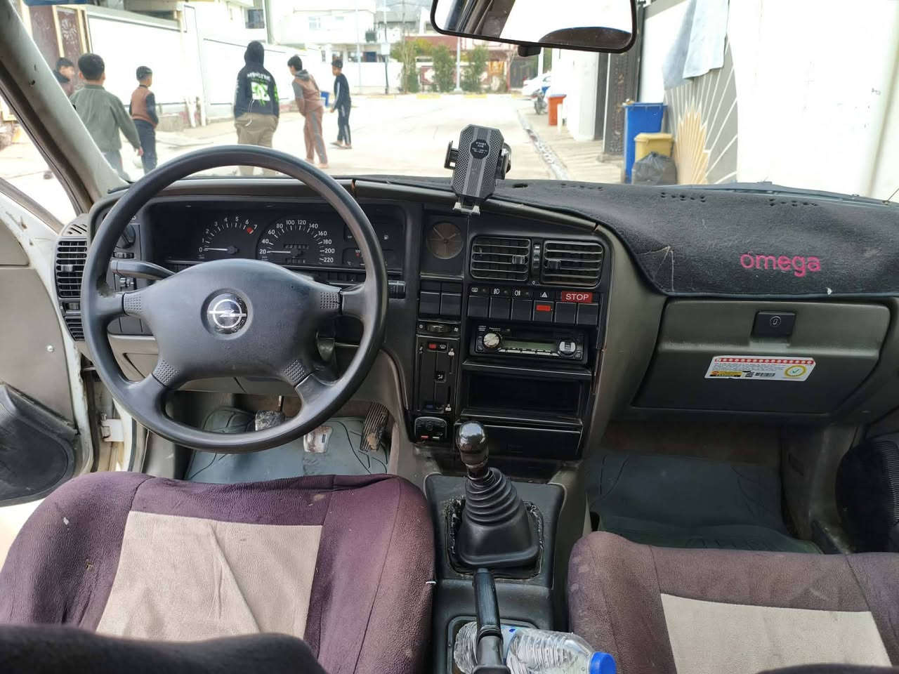 سلام علیـــکم
اومیکا ستیشن مودیل 1991 
بسمی سنویە جدید 
رقــــــــم  انــكلـیزی  
 لـــحـد 2/11/2029
كیـــر و محـــرك بــشرط 
اربع تایرات جــدیــد 
بطاقـــــة بنــــــزین 
تحویل ثانی یوم 
رقم كــــركـــــــوك 
(سعــــر 33)
***********فقط واتس ٱب
