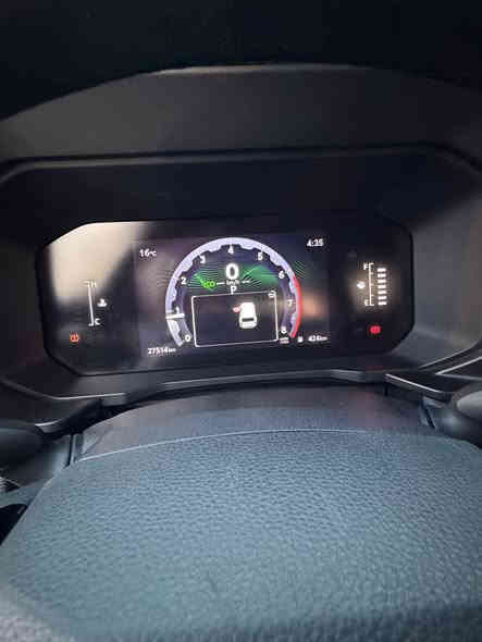 سلام عليكم 
                      مكلف بنشر فقط 
برادو 2024 نص فول  بصمه لسياره 
مرايات شفط  داخل مخمل رقم مميز
عليه تغليف ابيض طافي + تغليف حمايه 
مزود كت كامل جبلي    شركه ساز   
هاتف ***********
***********
