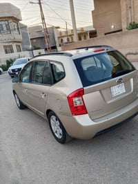 راندو • ٢٠٠٨ • مكينة ٢٤٠٠