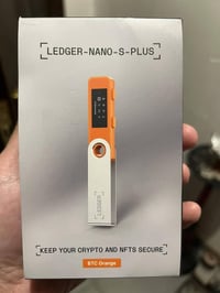 محفظة بيتكوين • فلاش USB