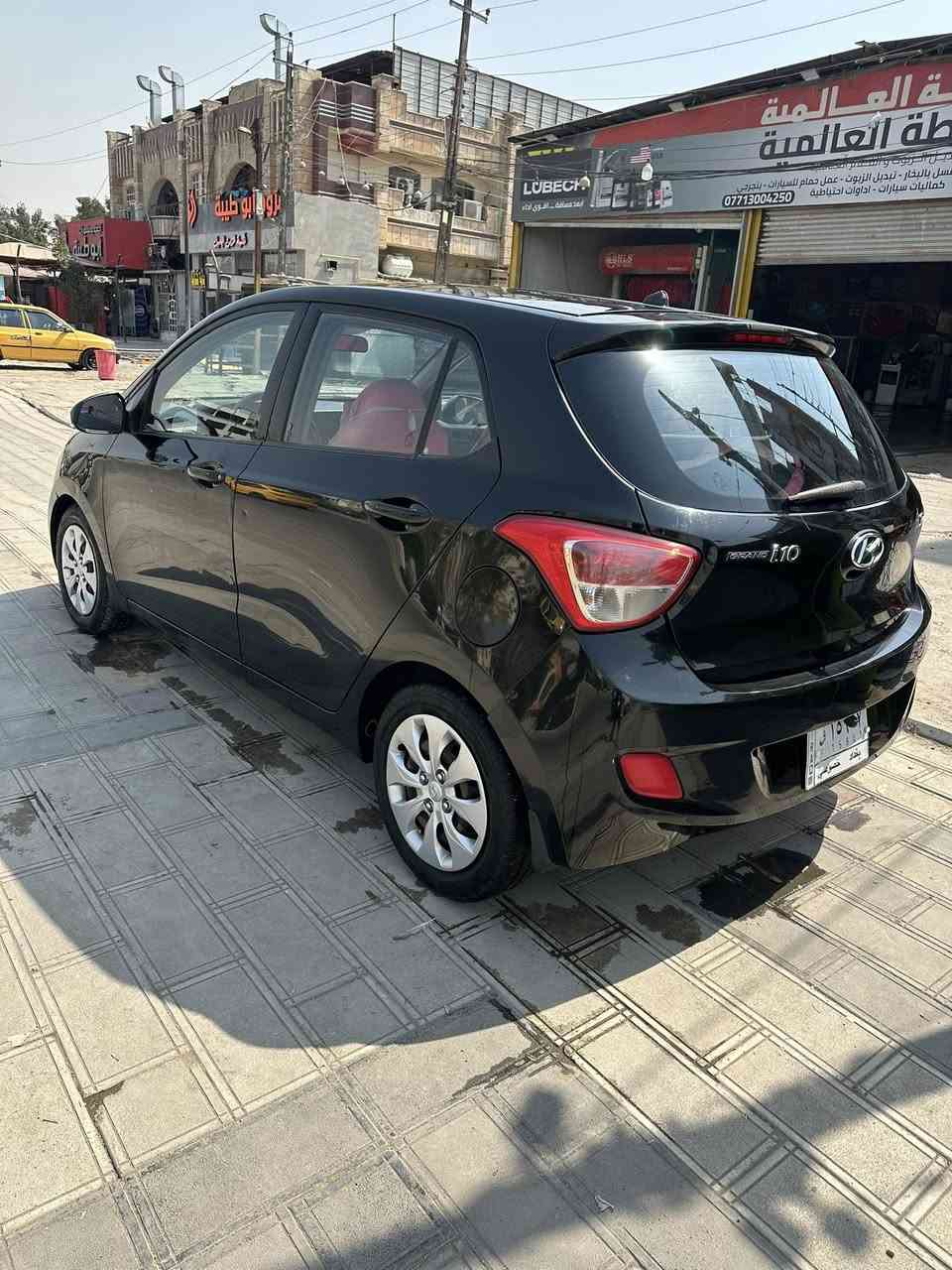 السلام عليكم
للبيع هيونداي كراند اي تين I 10 

موديل 2015 رقم بغداد

مواصفاتها

المري شفط

اشاير بالمري

شاشة اندرويد

كامرة خلفية

التبريد ثلج وتم عمل ادامة كاملة اله

المحرك والكير مكفولات 

السيارة بيها صبغ بالجاملغ الخلفي وشوية بالباب وكذلك بيها رصعات بمناطق متفرقة مثل ما موضح بالسونار 

السونار اليوم سويته يم بدي كار 

السعر ٧٨ ورقة وبيها مجال

مكان السيارة السيدية
للاستفسار الاتصال على الرقم ***********
