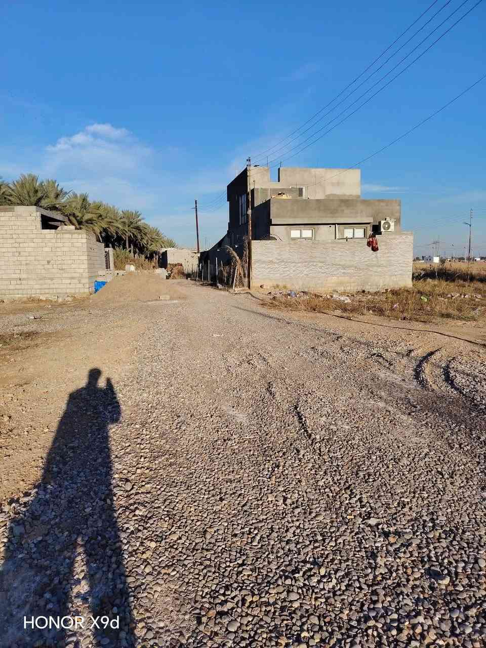 سلام عليكم قطعه ارض 200 متر للبيع
العنوان ديالى بعقوبه   
خدمات كامله +ماء+كهرباء
ما تبعد من تقاطع القدس ٥ دقائق 
حتاجيت وريد بيعهه سعرهه25
وبيهه مجال 📞أرقم ***********
