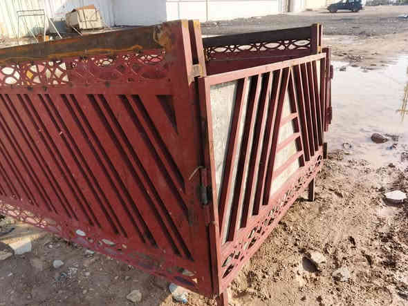 السلام عليكم محجر كيا فحل للبيع مغلف بلازمه كامل مكمل للاتصال ***********
