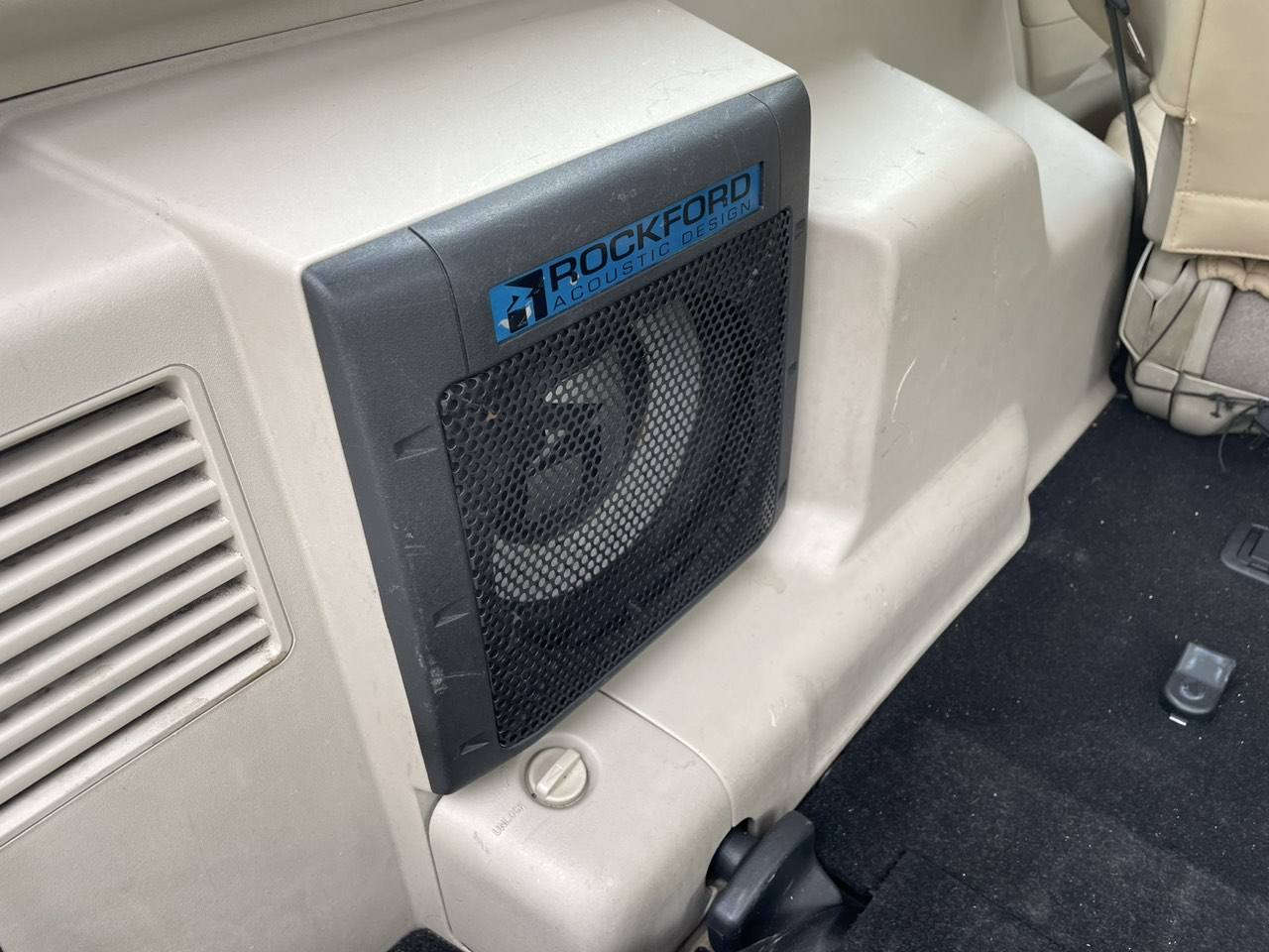 بِسْمِ اللهِ الرَّحْمَنِ الرَّحِيْم
مستەربۆشی پاجیرۆ : مۆدێل42016 بۆ فرۆشتن

فوول مواسەفات GLS 
 ٦ پستنی 3.5L مەرغوب
سلایت ، دەبڵ ئەکسڵە 
کامیرای پشتەوە، شاشە
 ئەی بی ئێس، مکەبەرە ROCKFORD 
کوشن جلد، کوشن کارەبا
تەبرید مەرکەزی ، سەلاجە 
٣ ڕیز کوشن ، 189 هەزار ڕۆیشتووە
 ٢ دەعامیشی بۆیاخی نیە 
ساردی نیە لۆک لۆکە سەیارەکە 
٢ بۆ ٣ جێگا شوێن تێزابی هەیە   
سەنەوی و ژینگەو ڕێگاوبانی هەتا ٢٠٢٩ بەسەر ناچێ گێڕو مەکینەو تەبریدو بەناوکردن و غرامە هەمووی بە شەرت 

نرخ: ١٥٠ وەرقەو معامەلە
شوێن: سليمانی
رەقەم تەلەفون . *********** ئاسیا 
*********** کۆرەک السليمانية, العراق
