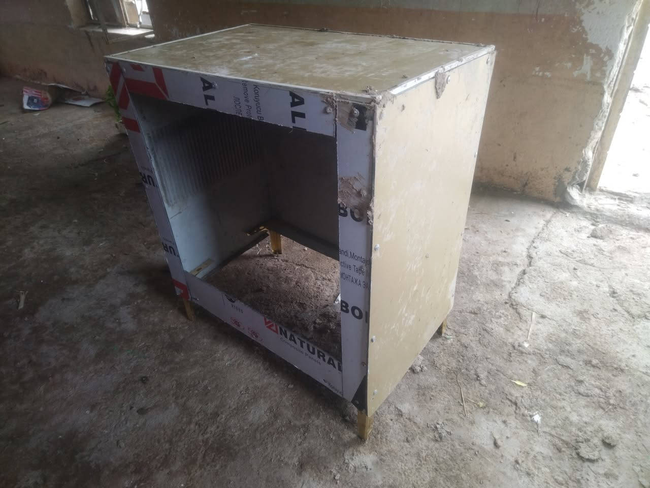 مغسلة+ منقله+ميز للبيع عنوان حله أبي غرق السعر50


**إذا كنت صاحب هذا الإعلان وتريد حذفه لأي سبب، رجاءا أرسل رسالة إلى الدعم الفني**