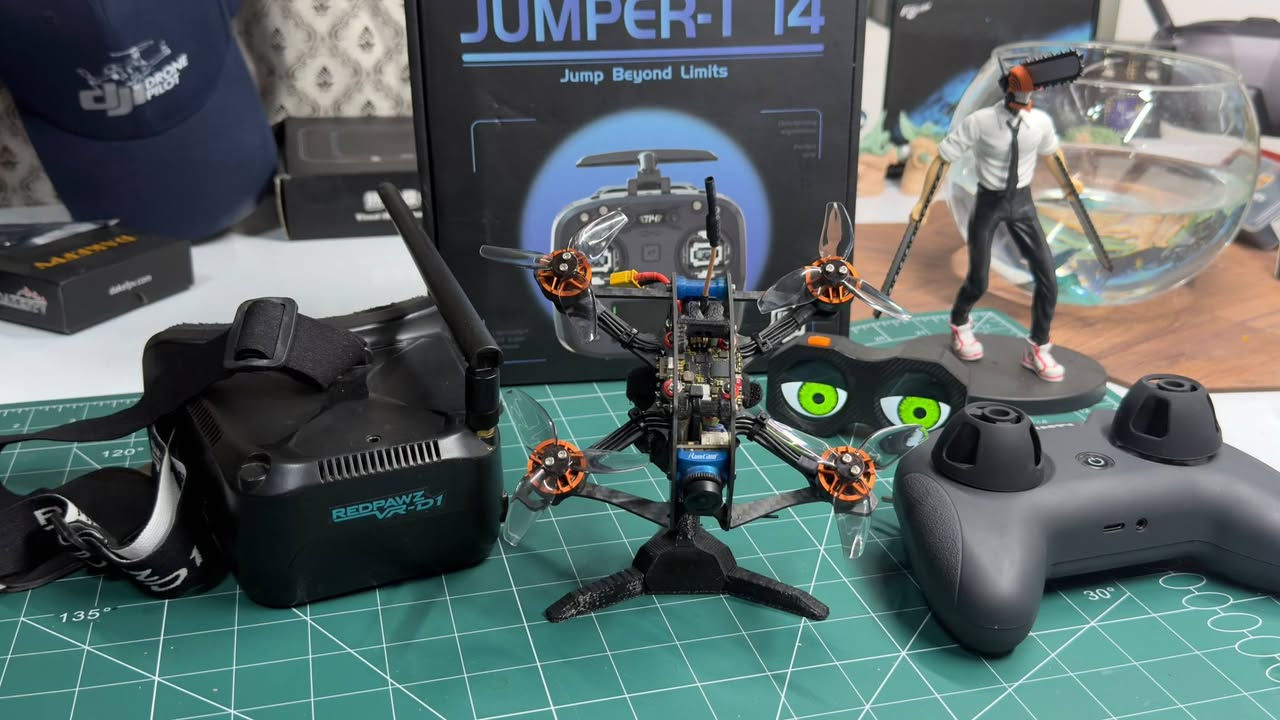 FPV 2.5”
FC   SPEEDYBEE F4 MINI 
ESC   3S - 6S       BLS 50A 
محركات YSIDO  1505 - 2650KV
VTX    SpeedyBee TX800mw
ELRS 2.4GHz Receiver
كامرة RunCam Analog FPV Camera
راديو من شركة BETAFPV ELRS2.4
نظارة Redpawz VR-D1 FPV Goggles


**إذا كنت صاحب هذا الإعلان وتريد حذفه لأي سبب، رجاءا أرسل رسالة إلى الدعم الفني**
