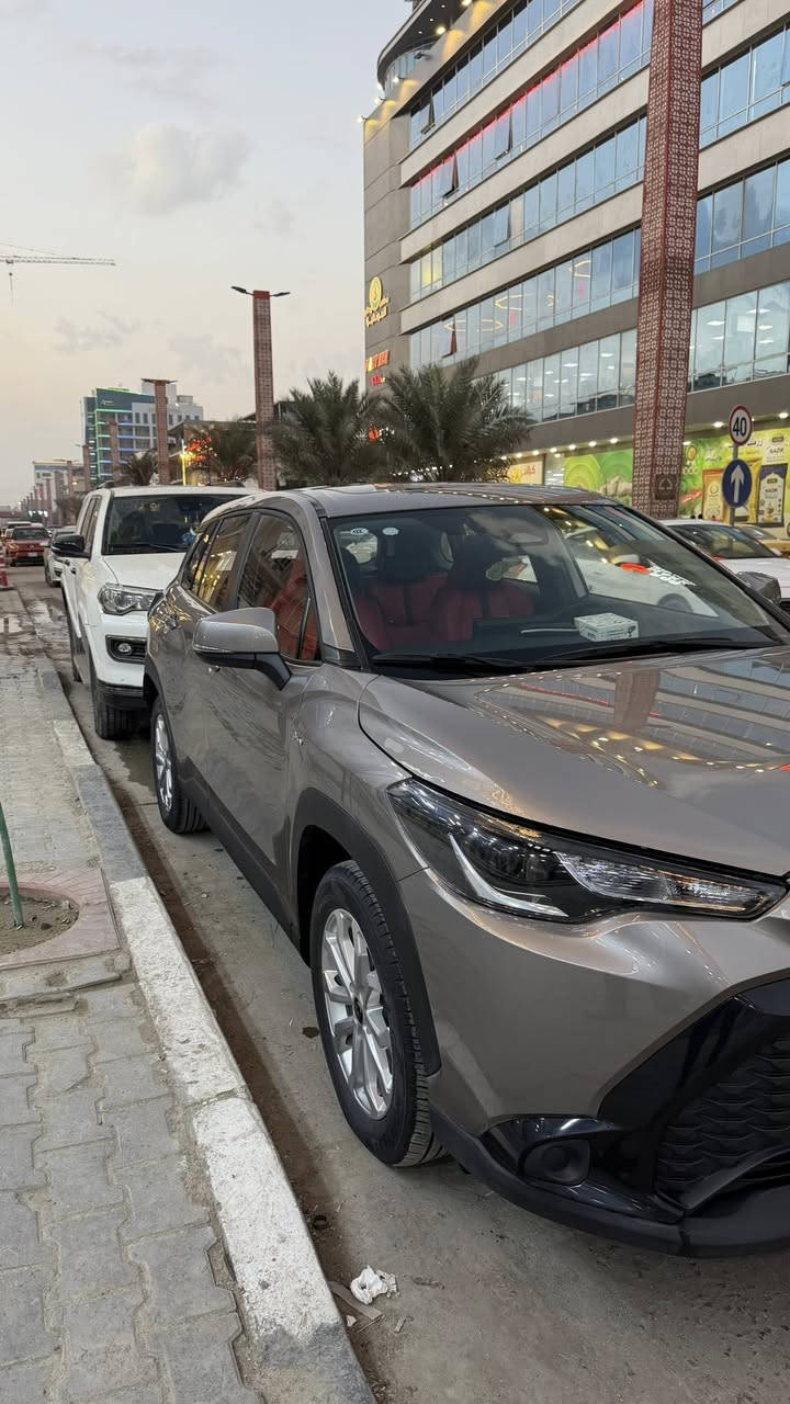 بسم الله الرحمن الرحيم

تويوتا فرونت لاندر 2025 هايبرد للبيع، سنوية رقم بصرة هزة جديدة باسمي مصارلها ٣ اشهر

الوحيدة بهاللون بالعراق على حد علمي لحد الآن

مكفولة من اصغر شخط، السيارة نظيفة 100% و مغلفها PPF درجة ٨

بين قوسين ضم ال٥٠ فلوس الفحص تفيدك تفويلتين 😂

*********** رقمي للشرايين و بالخدمة 🤎
