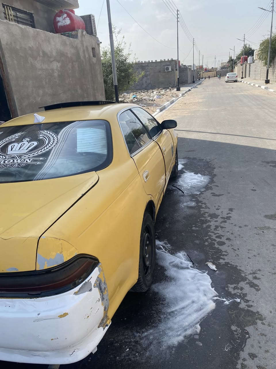 السلام عليكم سياره جاهزه محرك ونجي جديد تبريد ثلج حداديه جديده كهربائيات كله  شغاله راعيهة يمي والاستفسار الاتصال *********** والسعر 35 وبيه مجال السياره كفاله عامه
