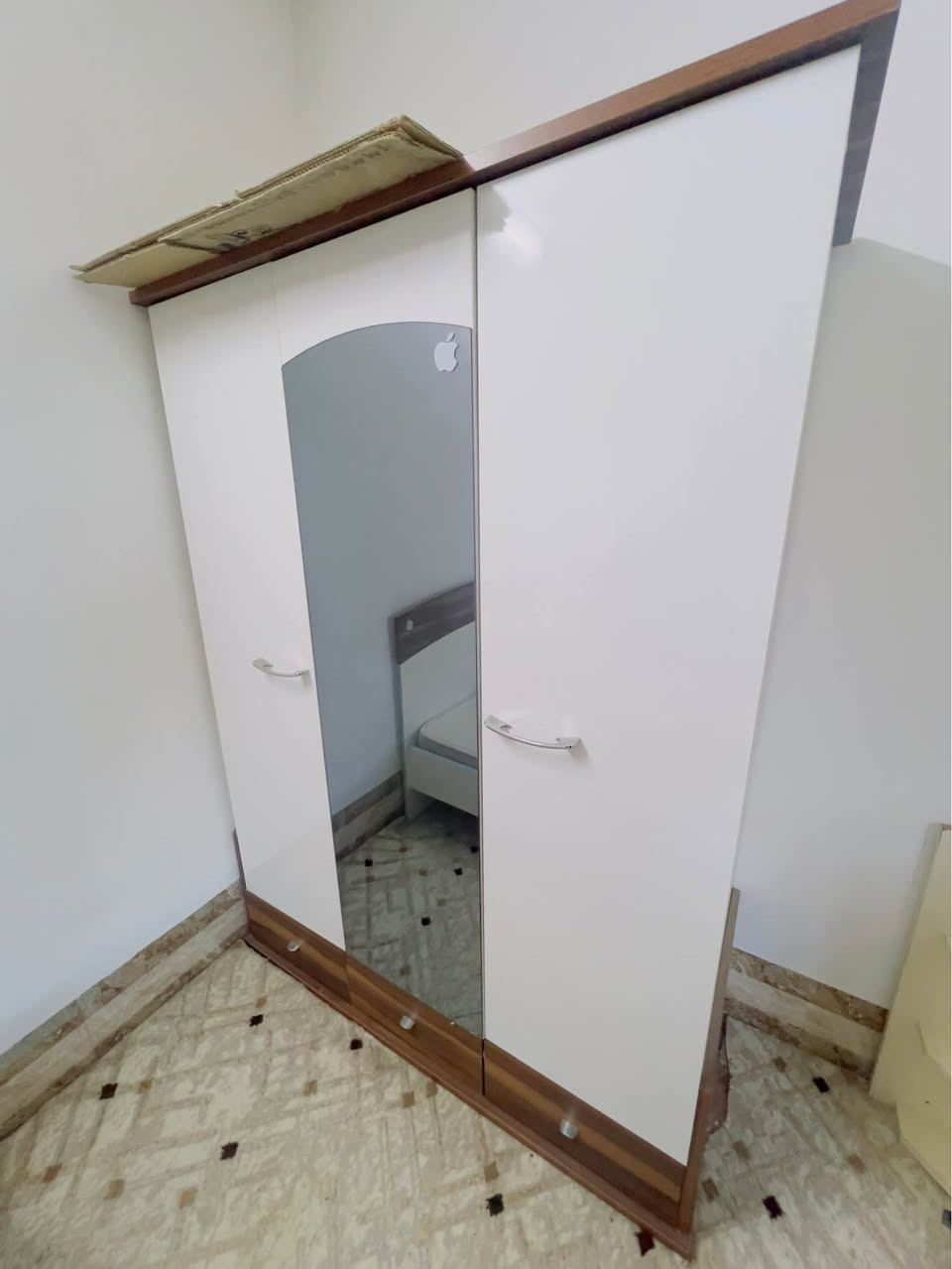 نرخى ٥٠٠ هةزار و معامل 

*********** واتس ئاپ كالار, السليمانية
