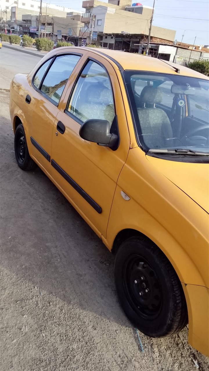 من رخصت الادمن طيبه ٢٠١٥ للبيع السياره نظيفه مكينه وكير مكفولات بيه طخه بسيطه بالباب مال توكتك مكفولة سياره من ضربه وصبغ عده هاي طخه حداديه كهربائيات خير من الله باسمي السياره السعر ٣٥ وبيه مجال شي بسيط للاستفسار الاتصال *********** مكان السياره بغداد / الدوره حي الخورنق
