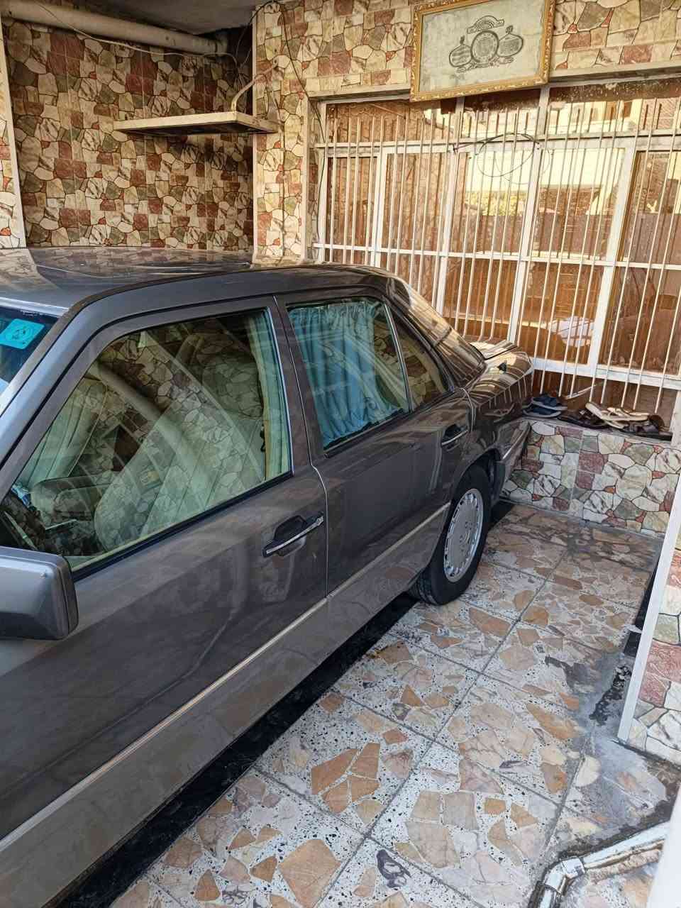 مرخصتك الادمن مارسديس دب  محرك بطه ومنضومه غاز مصبوغه عام للجماليه وبيه قواعد الدبلات معمره سعر 65 بيهه مجال الاستفسار ***********

