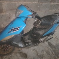 دراجه للبيع جيب باتري وكابريتر وشغل سعرها 350وبيها مجال  07512185087وا...