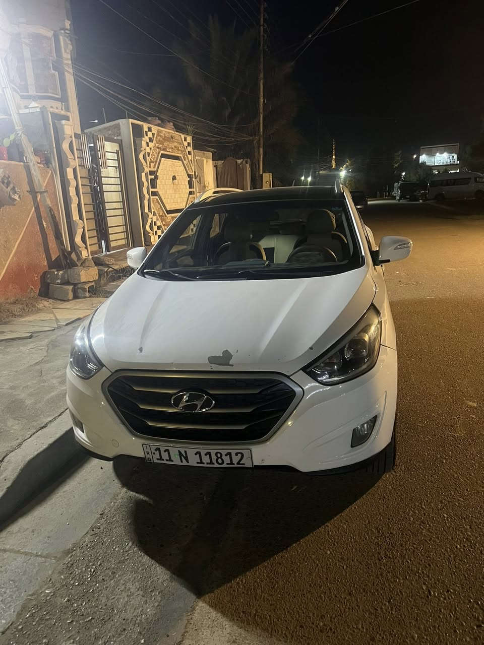 السلام عليكم للبيع هونداي توسان موديل2014خليجي شكل ال16
ماشيه 107 الف كيلو متر 
رقم بغداد دولي جديد
محرك 2000دوش محرك مفتوح والكير بلادي السياره جديده وجاهزه من كلشي تبريد تدفئه صدر امامي خلفي ادامه كامله من كلشي مال جناي تخم تاير حداديه 
بيها صبغ بالجنطه المسطره مال الرقم وبيها شبر بالبنيد 
بنوراما 
اشاير بالمري
١٢٠ جرس  
السعر١٤٨ وبيها مجال بسيط كلش 
للاستفسار اكثر اتصل / *********** اتصال
***********  واتساب 
عنوان السياره بغداد المحموديه
