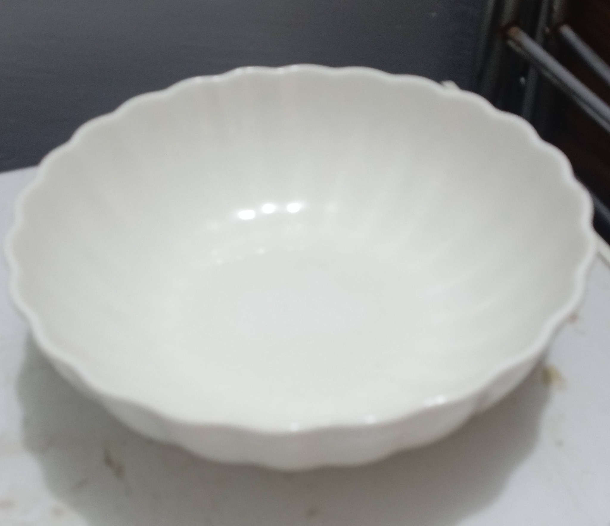 سلام عليكم من رخصت الكروب  غراض باله اوربيه جديده ما مستخدمه موجودات بلتصوير كلش حلوات  يريدهن مكاني طويريج رقمي ***********
