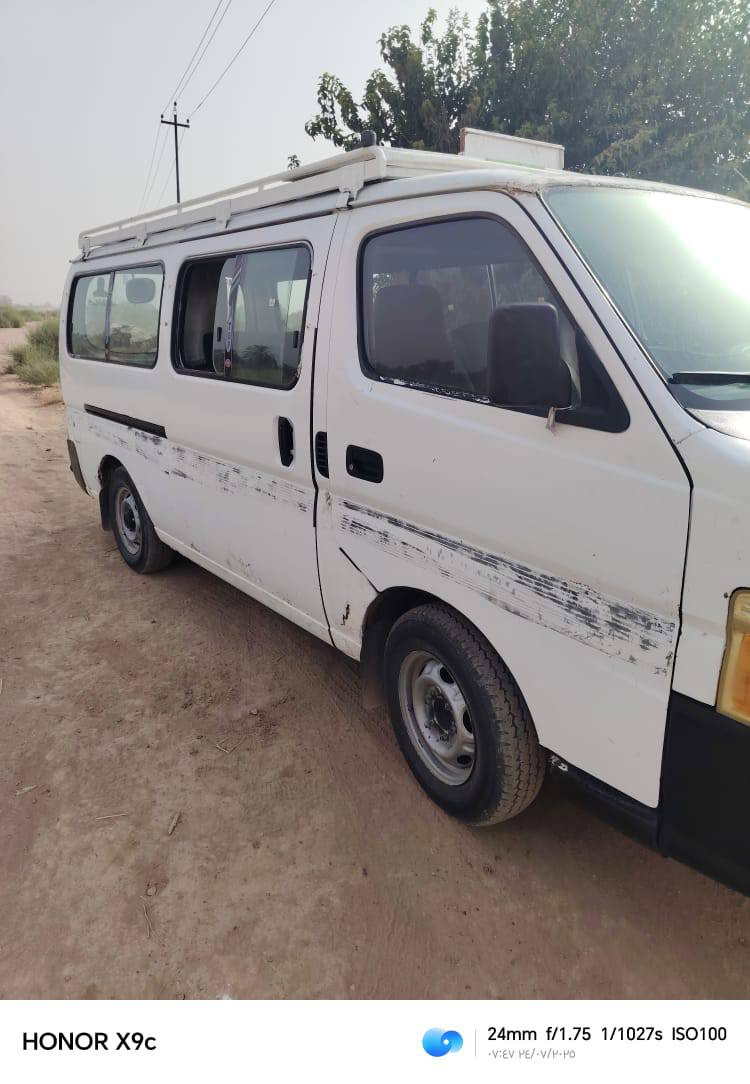 السلام عليكم نيسان اورفان  2009
محور كاز مسكر سبلاين مكينه جديده بعدهي بالضمان 
مكفوله من ضربه تخم تاير بيهة خياس بالدواير وبيهة جراد بالصبغ 
رقم ذيقار مابقه شي عل استلام رقم انكليزي 
السعر 75 وبيها مجال مكانها الدجيل 
استفسار  ***********
