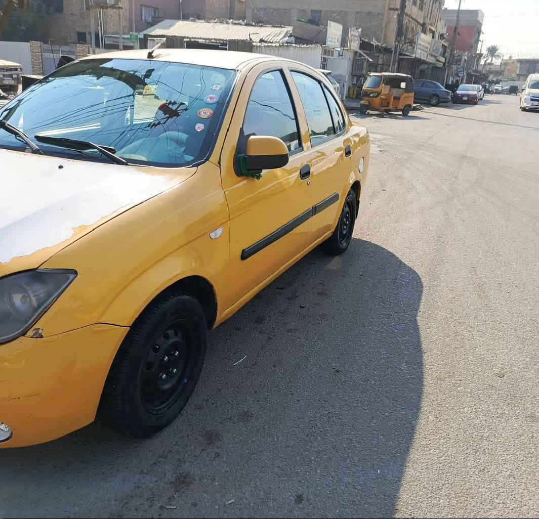 سلام وعليكم طيبه للبيع موديل 15كير ومحرك نضيفات والحمدلله كشر نضيف السعر 26 العنوان بغداد حي العامل 
***********
