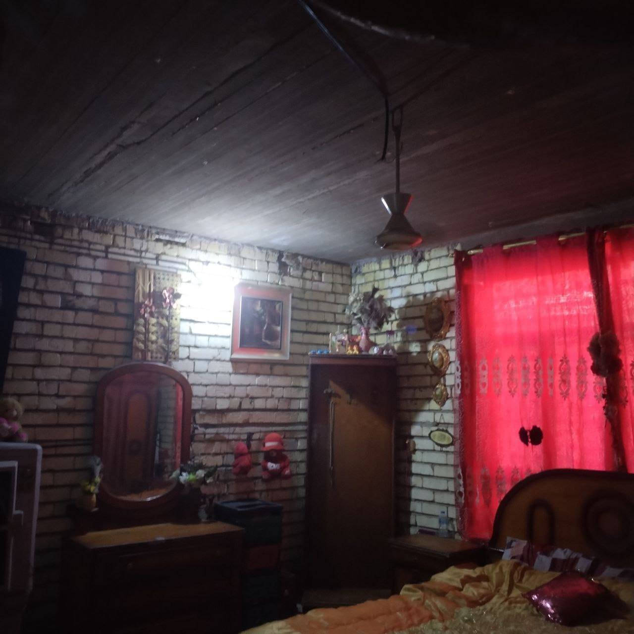 للبيع بيت 🏡 طابو صرف فى #الشرطه_الخامسه خلف أفران الساعدي 
#مساحته١٥٠م واجهه ٨ يحتوي على #اربع غرف نوم 😴 وصاله ومطبخ وخدمات وكراج وحديقة #الطابق_الارضي بناء تسعينات 
#الطابق_الثاني_بناء٢٠٢٥ للإستفسار اتصال 🤙 على الرقم 
***********
#الجميع
