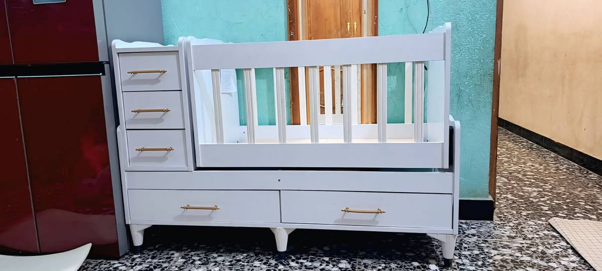 كاروك جديد كبير البيع مكان احيانيه السعر 140 
***********
