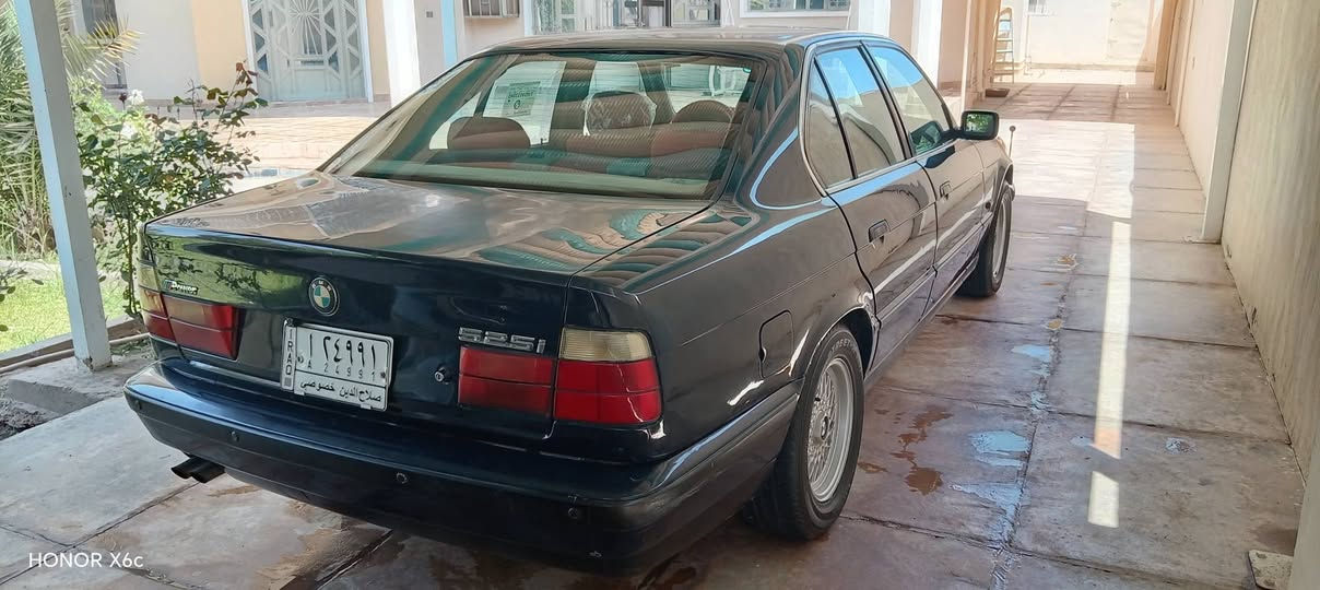 525 بأسمي
كلها ع بلاد صبغ الشركة عليها مضروبه كلير حزام
 كير محرك صدر امامي خلفي جديد تبريد ثلج تخم تاير سياره داخل خارج وضع شركة سعرها 67 بيها مجال
***********
