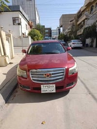 جيلي إمجراند ٨ • ٢٠١٤ • فتحة سقف