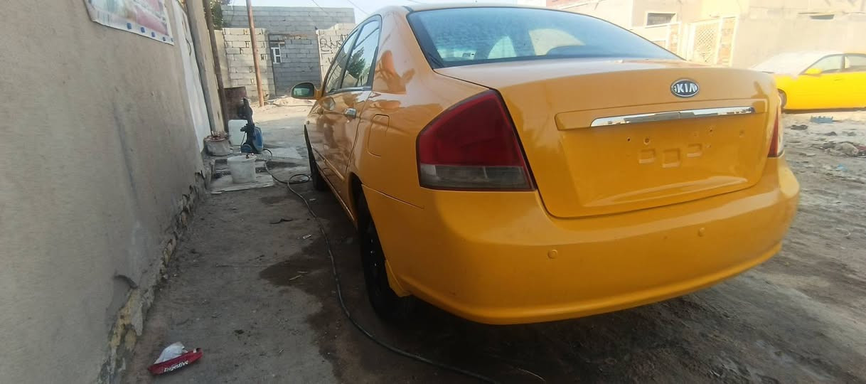 السلام عليكم اسبكتره مديل 2008خليجي مكينه 1600سياره تعمير جديد صبغه جديده دوشمه جديده تخم تاير مصفره هيئه وغرامات رقم بغداد نكليزي جاهزه سياره سعره 68وبيه مجال للشراي مكاني ناصريه مركز رجا ال موشراي لايتعبني خاص مغلق ***********//*********** اتصل وبلخدمه
