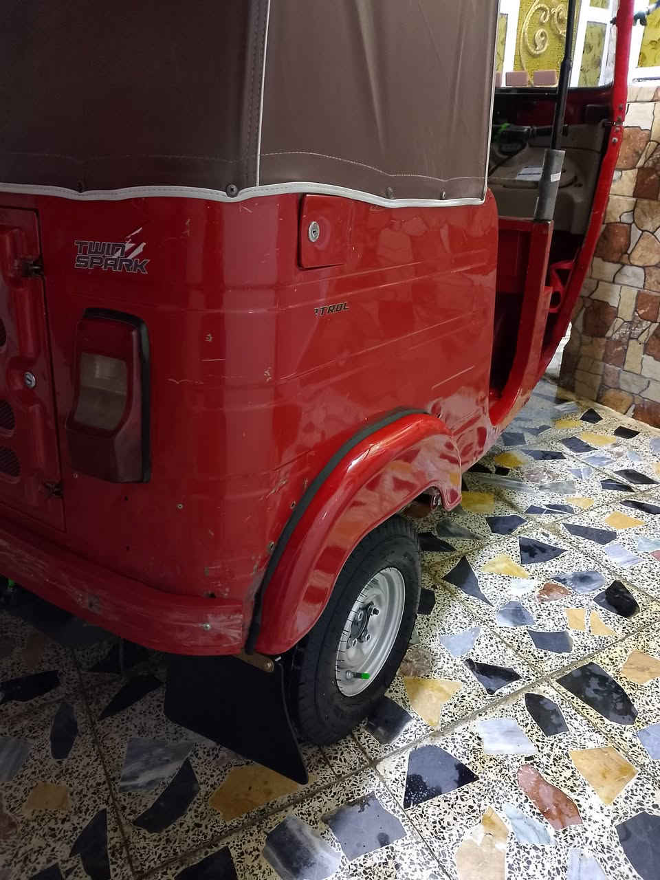 للبيع 19داخله بل 20تكتك كفاله من صبغ عده دوس تراي زيرو رقم سنويه كربلاء نكليزي مكاني  بغداد بسمنه تحويل وين ميعجبك الشراي يتصل ***********
