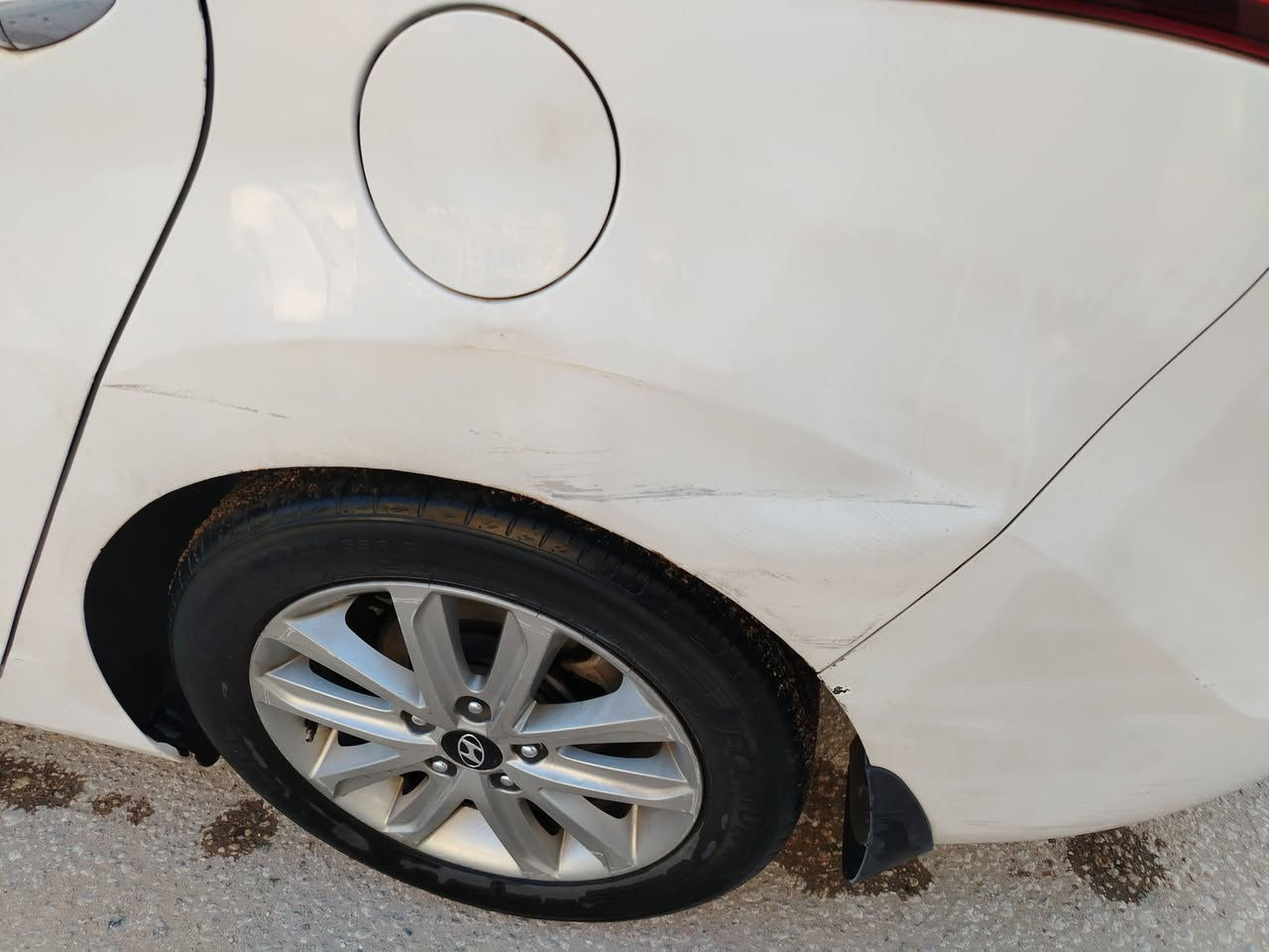 النترا موديل 15 محرك1800 نجف بأسمي، بيها صبغ جهتين داير جاملغ الخلفي جهتيين، مكانها كوفة،ش
📞 ***********
$120 قابل للتفاوض
