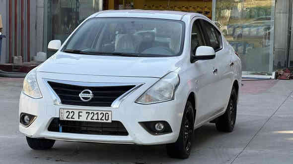 نيسان سني هندي موديل 2022
سيارة جاهزة من كلشي رقم وتحويل وهزة 
مواصفات عادية تحكمات ستيرن 
جامات كهربائية
حساسات
جناح عل جنطة
يدات نيكل
بيها فقط هذا الشخط على جاملغ الخلفي بدون تصليح 
سيارة بدون صبغ
ماشية 75 الف 
رقم ***********
***********
