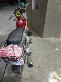 ماطور للبيع مكلف بلنشر  كلو شغال لا تراسلني ماعرف عنو كلشي رقم صاحبو 0...