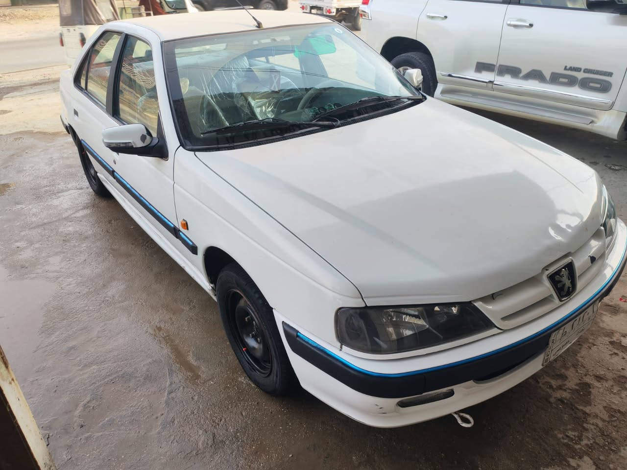 سلام عليكم بيجو بارص موديل 18 رقم بغداد سنوية جديدة  سيارة جاهزة كير مكينه حدادية تخم تاير تدفئة شغاله  تبريد بس غاز شرط لمداور ثاني يوم مكاني بابل لسعر 55 وبيه مجال بسيط بسعر صفرة ***********
